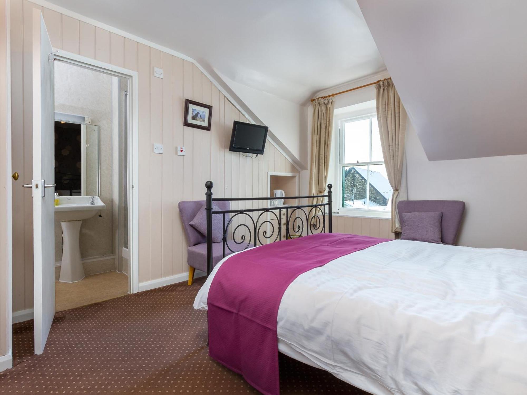 Elim House - Adults Only Otel Bowness-on-Windermere Oda fotoğraf