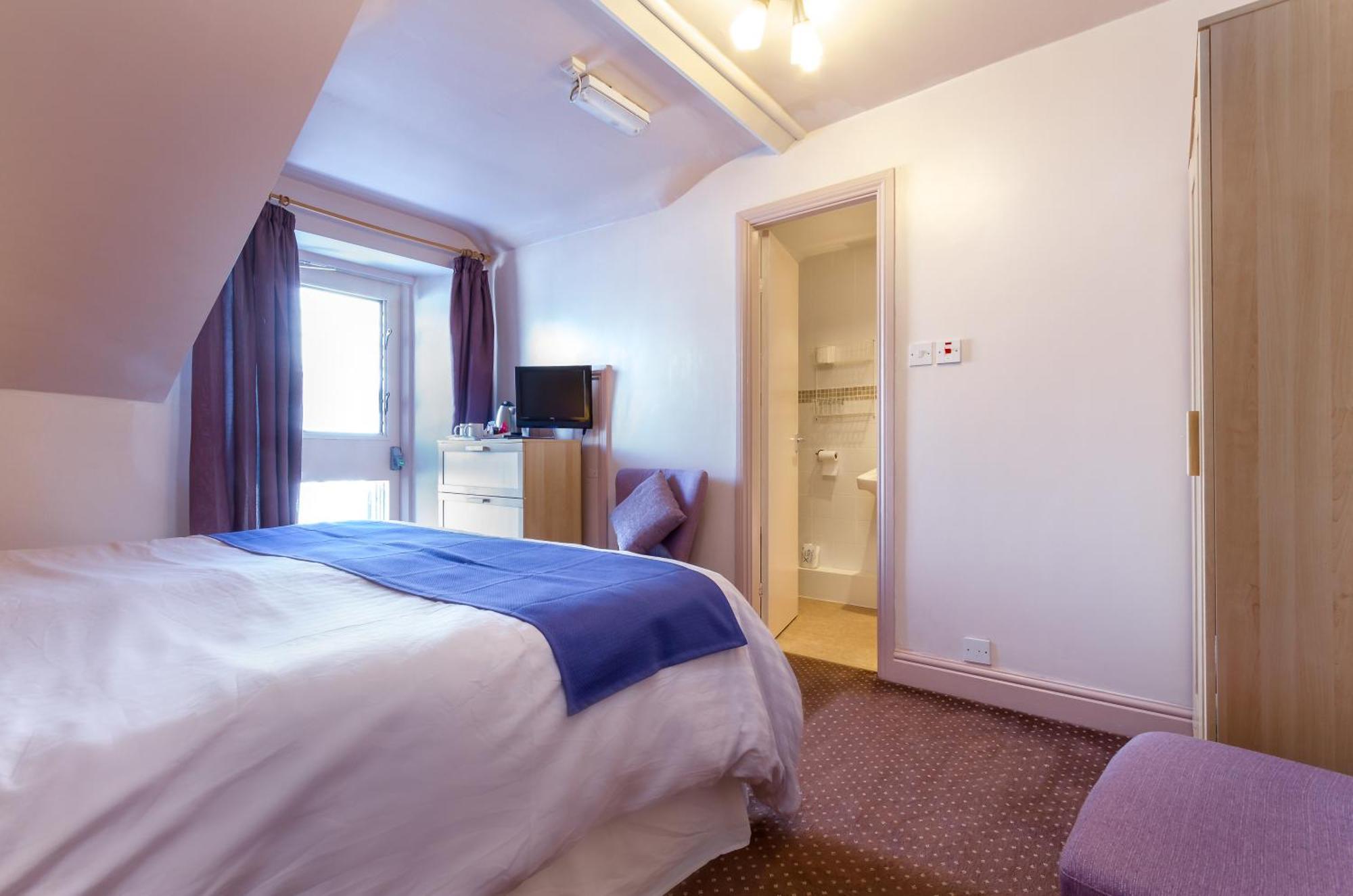 Elim House - Adults Only Otel Bowness-on-Windermere Oda fotoğraf