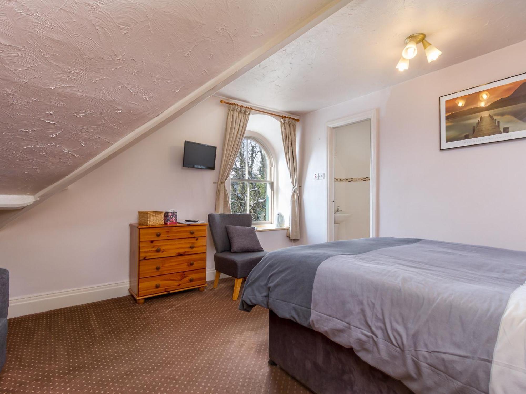 Elim House - Adults Only Otel Bowness-on-Windermere Oda fotoğraf